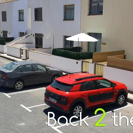 Casa de Férias Duplex Espacioso, Tranquilidad, Barbacoa Y Supermercado Al Lado Cotillo