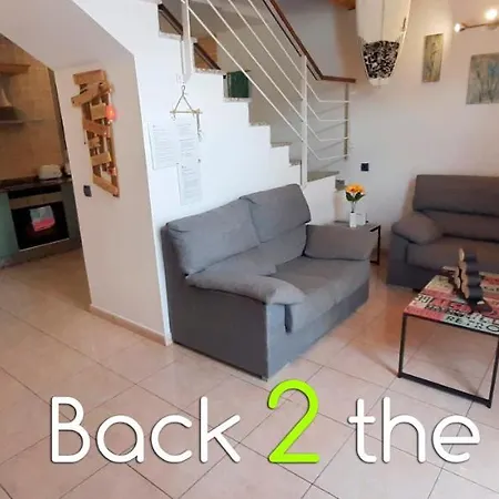 Duplex Espacioso, Tranquilidad, Barbacoa Y Supermercado Al Lado