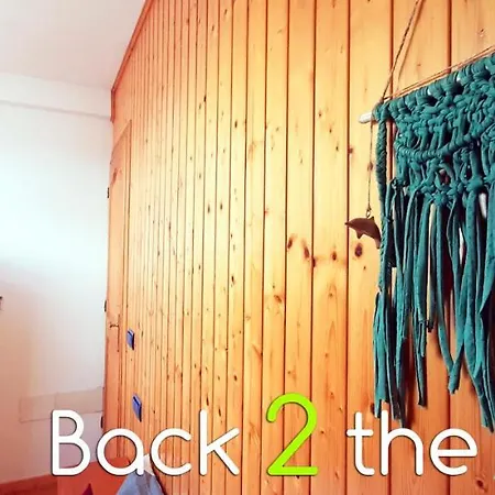 Duplex Espacioso, Tranquilidad, Barbacoa Y Supermercado Al Lado Nyaraló